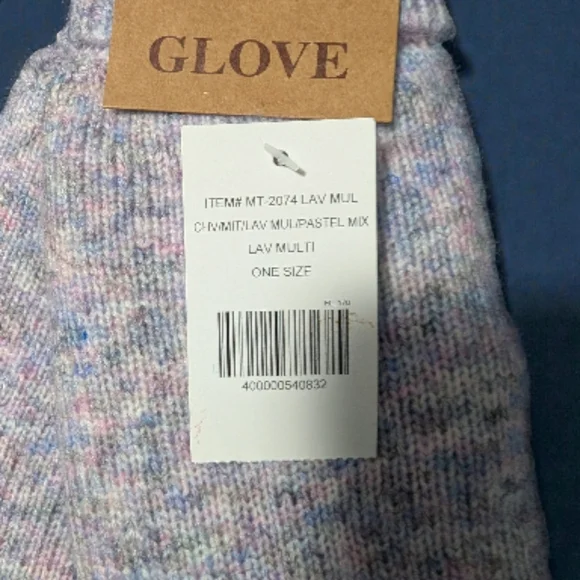 C.C. Exclusives Lavender Multi Knit Mittens One Size (New) - Picture 3 of 4